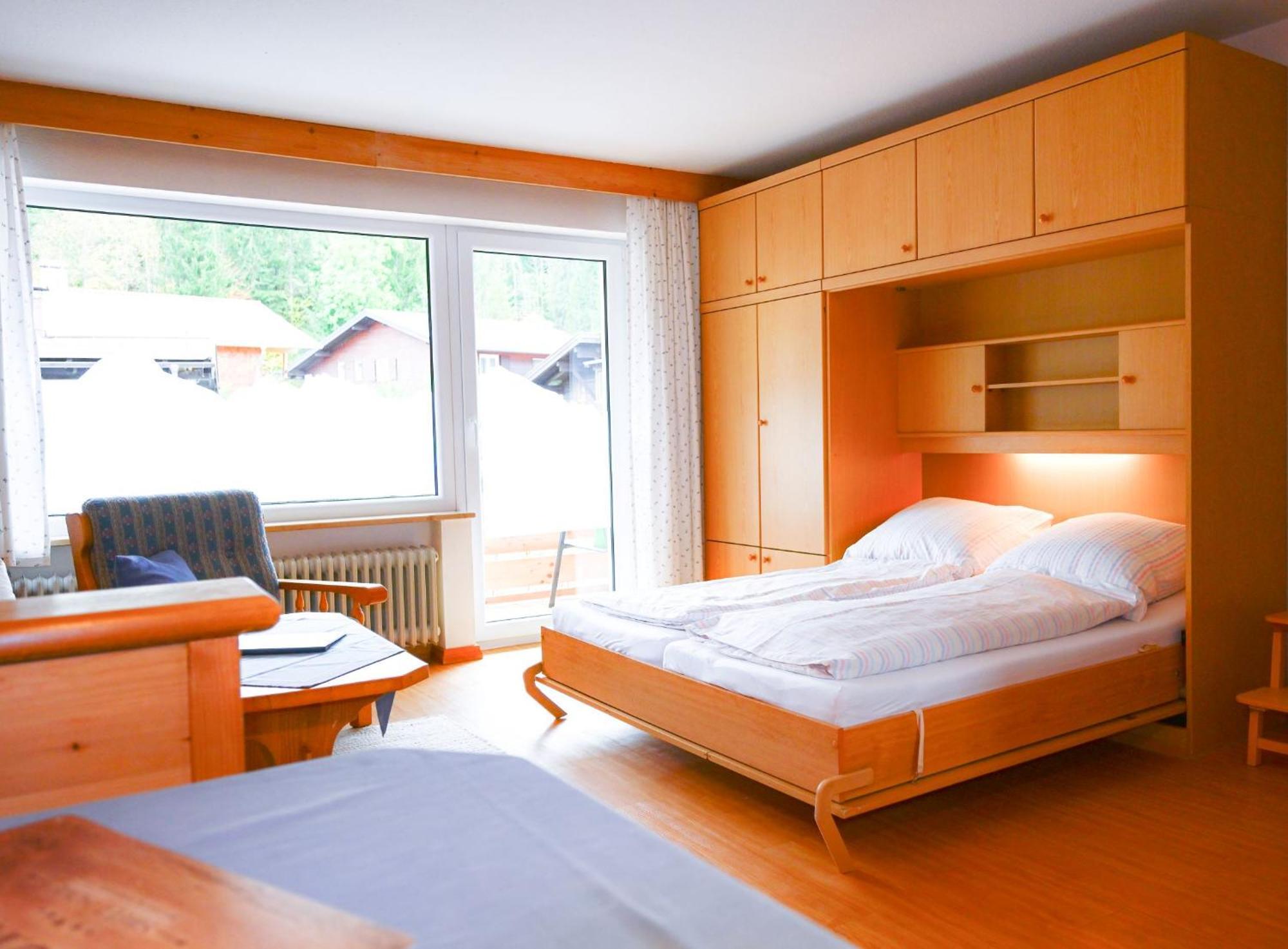 Faltenbach Ferienwohnungen In Oberstdorf Exterior foto